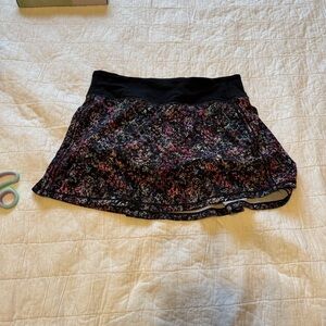 Lululemon Athletics Multcolor Skirt Size 6